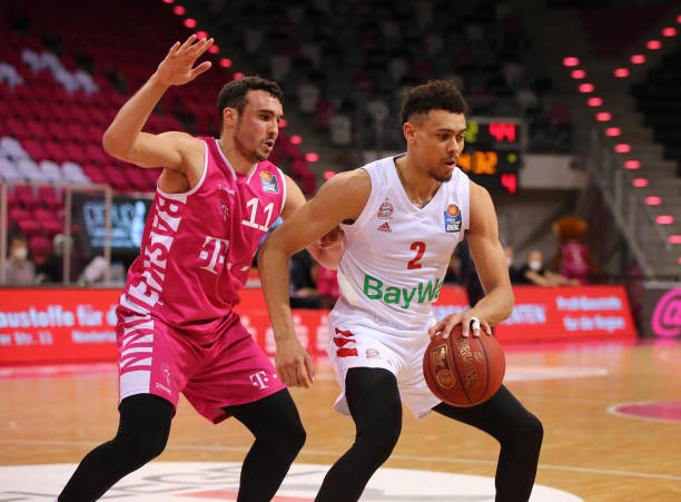 际的决定 际的决定