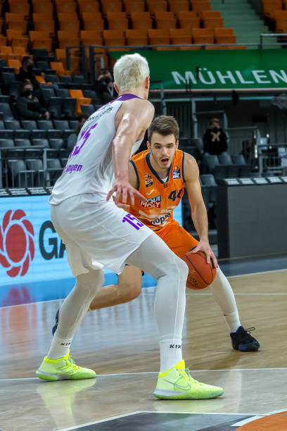 速发展的足 速发展的足