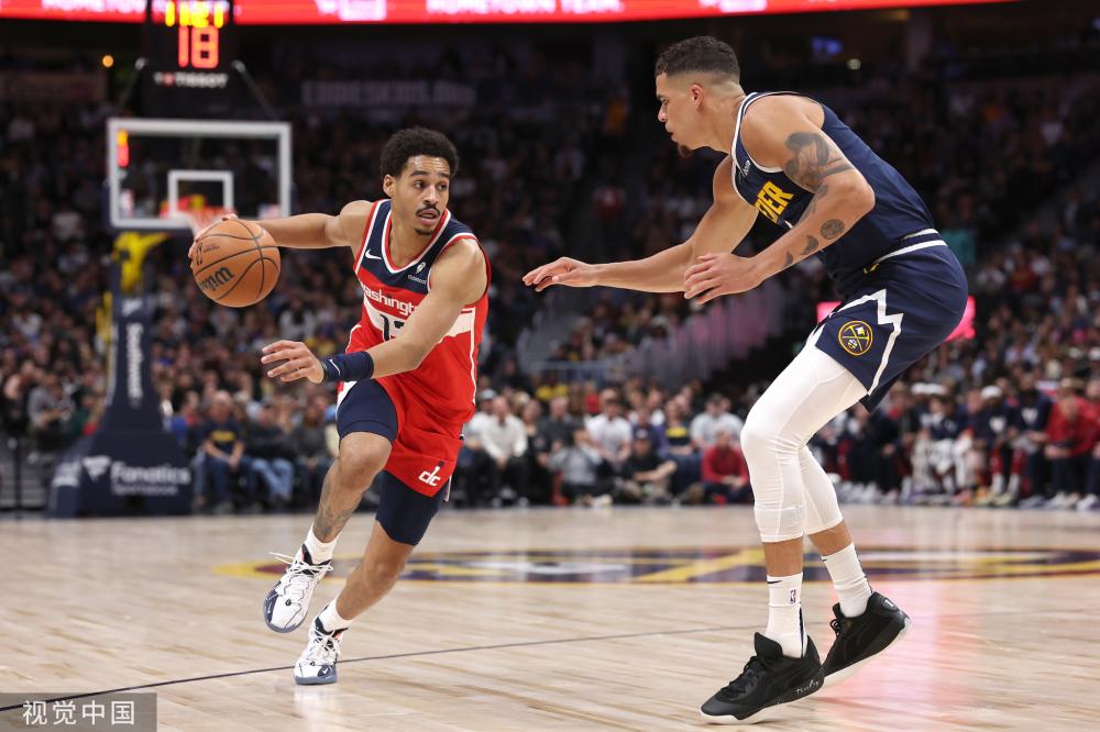 的又一次警 的又一次警