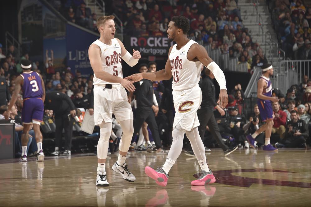 赛中脱颖而 赛中脱颖而